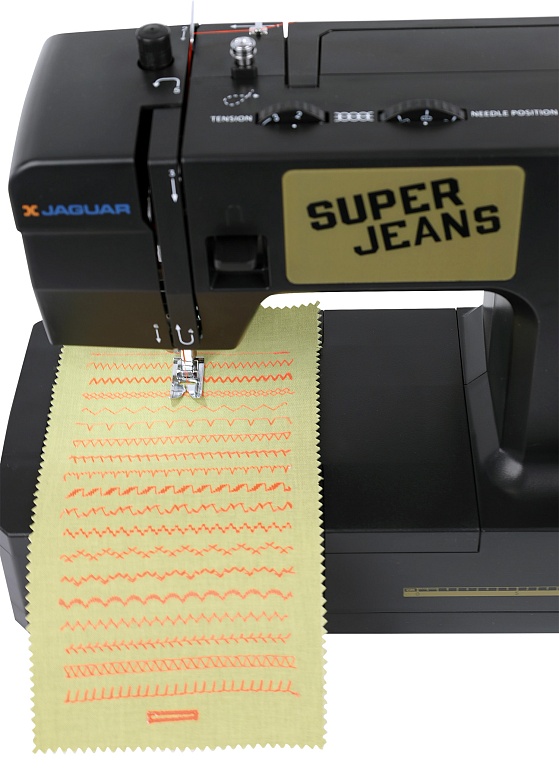 JAGUAR_SUPER_JEANS_L_26.jpeg